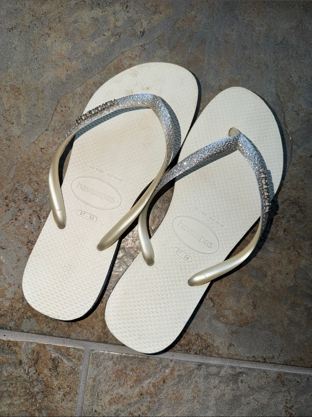 Havaianas Women's Slim Crystal Flip Flops - Silver/White